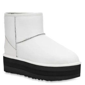 UGG Women's Classic Mini Platform Boot